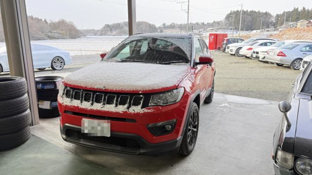 ジープ　コンパス

バッテリー上がりで入庫になります

メイン、サブ両方交換になりました

株式会社THREE LINIEスリーライン
969-0232
福島県西白河郡矢吹町本城舘531-2
📞0248-21-6732 📠0248-21-6734
営業時間9：00〜18：00
水曜日定休
https://threelinie.com

#スリーライン #福島 #矢吹 #輸入車整備 
#ジープ