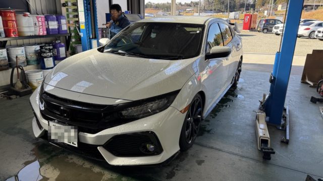 シビックFK7

タイヤチェンジ

シビック女子で次はタイプRに乗りたいそうです😁

株式会社THREE LINIEスリーライン
969-0232
福島県西白河郡矢吹町本城舘531-2
📞0248-21-6732 📠0248-21-6734
営業時間9：00〜18：00
水曜日定休
https://threelinie.com

#スリーライン #福島 #矢吹 #タイプR
#シビック