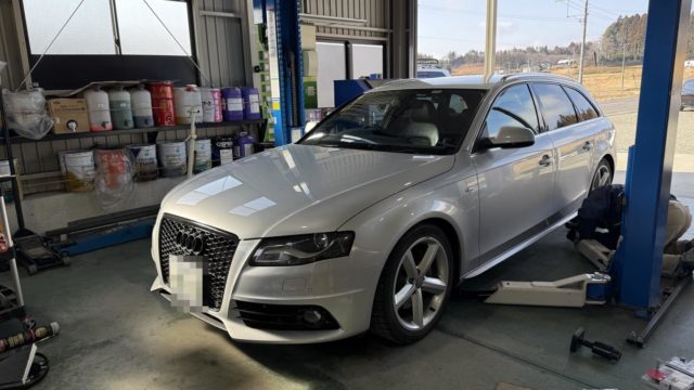 アウディA4アバント

タイミングカバーよりオイル漏れ

カバーとマグネット交換です

#スリーライン
#輸入車整備
#矢吹町
#福島県
#白河